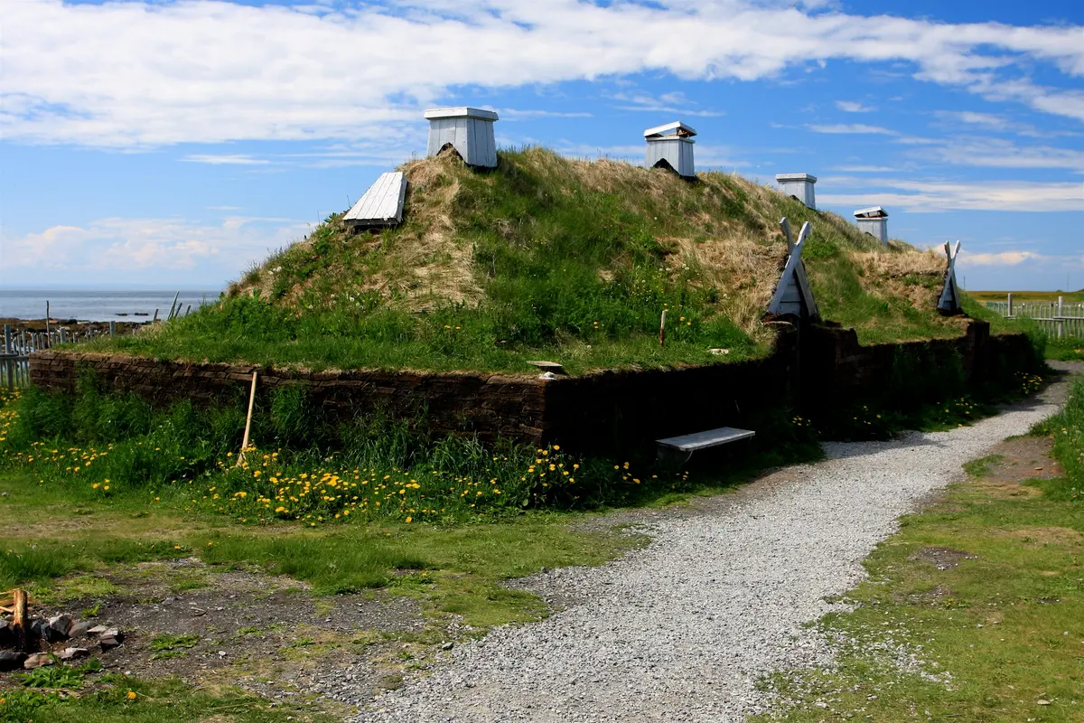 Vikings reach North America